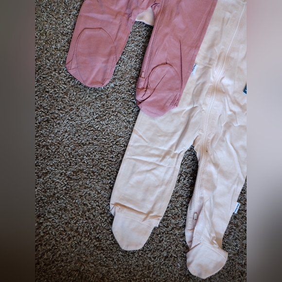 Gerber One Piece Pajamas Set Pink, Light Blue, Light Pink NWT - Picture 9 of 12